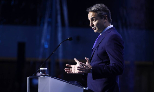 Mitsotakis: 'Our response to the latest surge in the virus is a new wave of vaccinations'