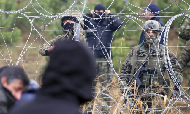 Μεταναστευτικό: Δεκάδες άνθρωποι πέρασαν από τη Λευκορωσία στην Πολωνία