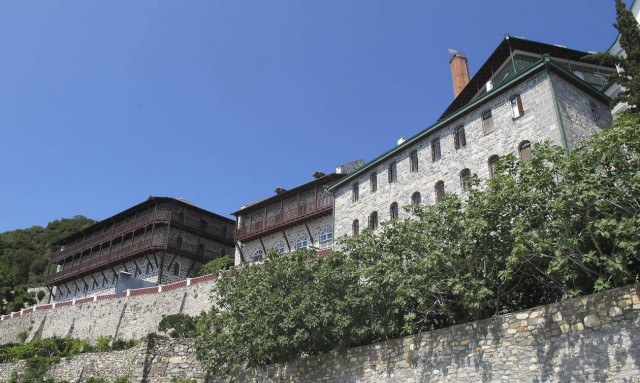 Κορονοϊός - Άγιον Όρος: Παρέμβαση εισαγγελέα για μοναχούς που τάσσονται κατά του εμβολιασμού