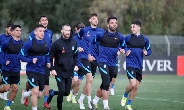 Εθνική ομάδα: Πιστεύουν στην πρόκριση οι διεθνείς! Τα πλάνα του Φαντ Σχιπ για Ισπανία (vids)