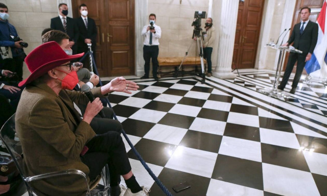 Η Ολλανδή δημοσιογράφος που προκάλεσε τον Μητσοτάκη είχε συλληφθεί για υπόθεση παράνομου μετανάστη