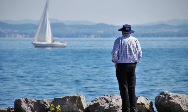 Συντάξεις: «Βαθιά το χέρι στην τσέπη» από τον e- ΕΦΚΑ