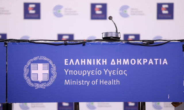 Κορονοϊός: LIVE η ενημέρωση από το υπουργείο Υγείας