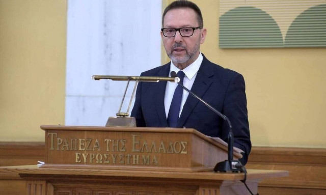 Βιώσιμες λύσεις ρύθμισης για τα «κόκκινα» δάνεια ζητά ο Γιάννης Στουρνάρας