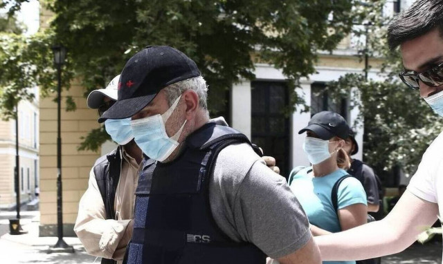 Δίκη ψευτογιατρού: Ξεκίνησε η διαδικασία - Απών ο Dr Kontos