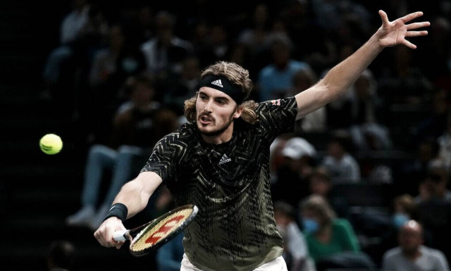Στέφανος Τσιτσιπάς: Δεν έχει ξεπεράσει το πρόβλημα στον αγκώνα – Πότε παίζει στα ATP Finals