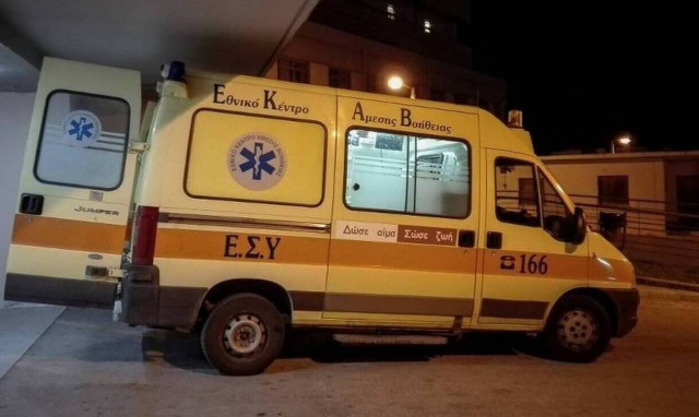 Τραγωδία στην Καλαμπάκα: Πέθανε ξαφνικά 25χρονος - Σε κατάσταση σοκ οι γονείς που τον βρήκαν νεκρό