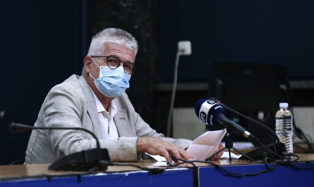 Κορονοϊός: «Καμπανάκι» Γώγου - Τεράστια η διασπορά, το σύστημα Υγείας πιέζεται (vid)