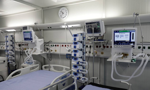 κορονοιος θανατοι διασωληνωμενοι