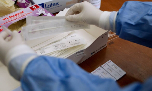 Πάτρα: Ήταν θετικός στον κορονοϊό και πήγε σε ΚΕΠ με το αρνητικό test του γιου του