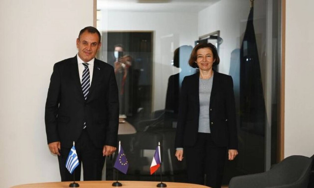 Συνάντηση Παναγιωτόπουλου-Παρλί στις Βρυξέλλες: Συνεργασία και... κορβέτες GoWind στο «τραπέζι»