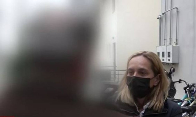 Τρίκαλα: «Είναι αθώος», λέει ο πατέρας του αστυνομικού που κατηγορείται για ασέλγεια (vid)