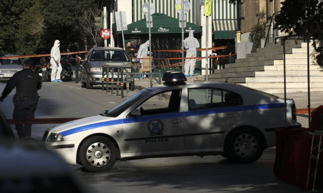 Συναγερμός στο Κορωπί: Πυροβολισμοί έξω από το ΚΕΠ της περιοχής