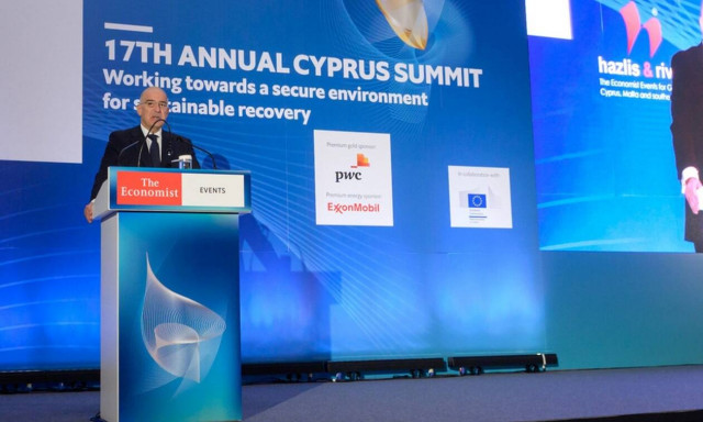 Δένδιας στον Economist: Ο σεβασμός του Διεθνούς Δικαίου είναι αναγκαία συνθήκη για την ειρήνη