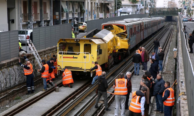 ΗΣΑΠ: O 41χρονος πήδηξε από τον συρμό για να σωθεί - Έσπασαν τα φρένα σε βαγόνι εργασιών