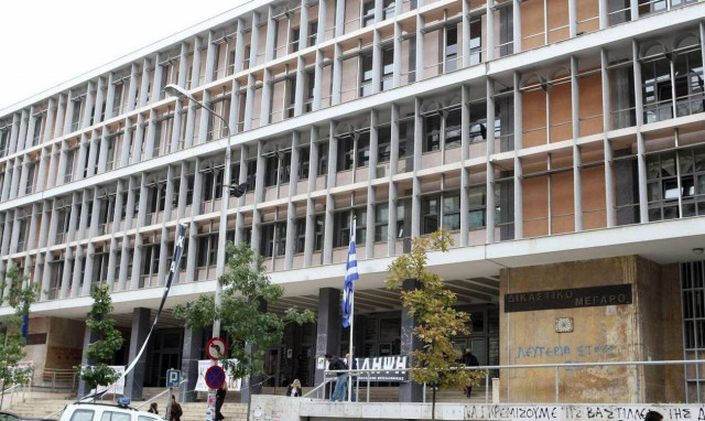 Θεσσαλονίκη: 7ετής κάθειρξη σε 44χρονο για κατάχρηση σε ασέλγεια και πορνογραφία σε βάρος ανήλικης