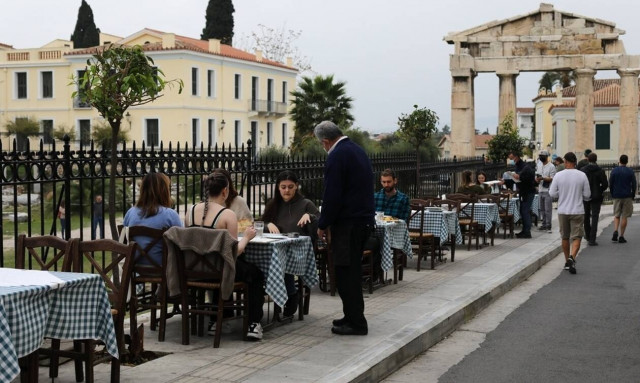 Κορονοϊός: «Τσάκωσαν» χιλιάδες μη εμβολιασμένους χωρίς rapid test στην «ΕΡΓΑΝΗ»- «Βροχή» τα πρόστιμα