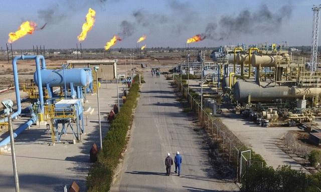 Μεγάλη πτώση στις τιμές του πετρελαίου - Τα 80 δολάρια πλησιάζει το Brent