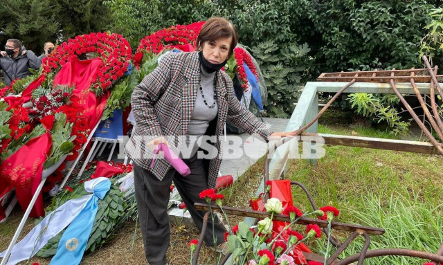 Επέτειος Πολυτεχνείου: Η κυρία Αθηνά αφηγείται στο Newsbomb όσα έζησε «τη μαύρη νύχτα του Νοέμβρη»