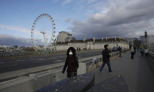 Κορονοϊός στη Βρετανία: 214 θάνατοι και 37.243 κρούσματα σε 24 ώρες