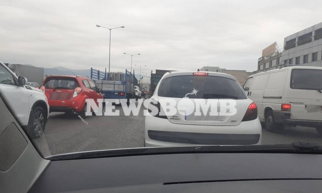 Κίνηση τώρα: Από νωρίς η ταλαιπωρία στον Κηφισό λόγω της απεργίας στα ΜΜΜ