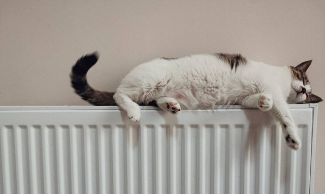 Κλιματισμός, πετρέλαιο, φυσικό αέριο: Τι μας συμφέρει και γιατί