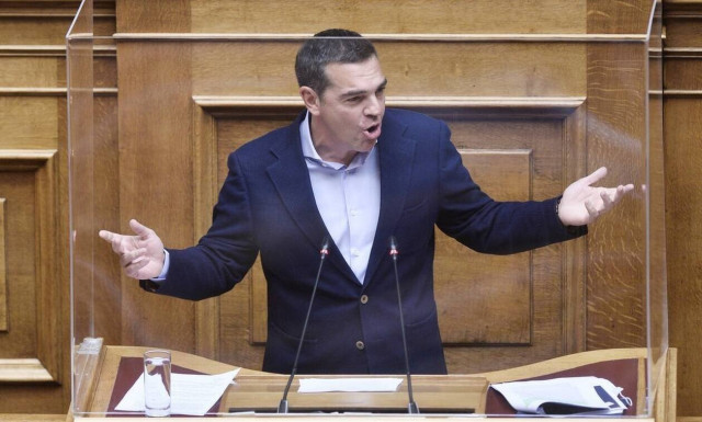 LIVE: Η παρέμβαση Τσίπρα στη Βουλή για το Κέντρο Εκπαίδευσης στην 120 Πτέρυγα Μάχης στην Καλαμάτα