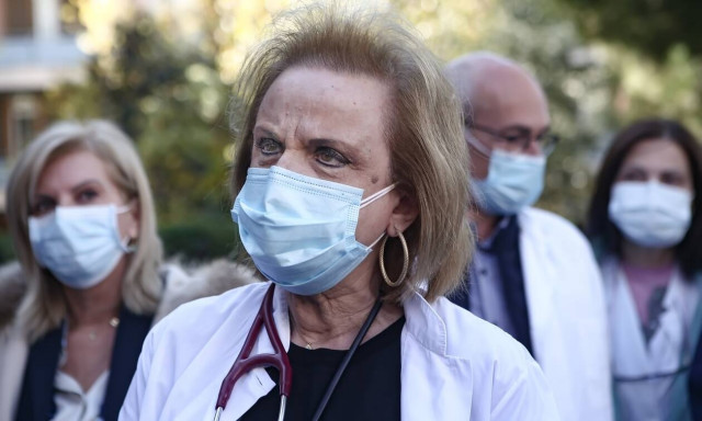 Παγώνη: «Πολύ μεταδοτική και επιθετική η μετάλλαξη Δέλτα - Απαραίτητη η τρίτη δόση» (vid)