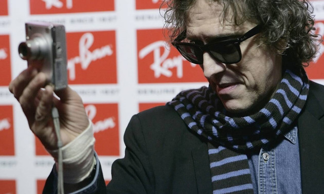 Μικ Ροκ: Πέθανε ο φωτογράφος του Ντέιβιντ Μπόουι και των Queen