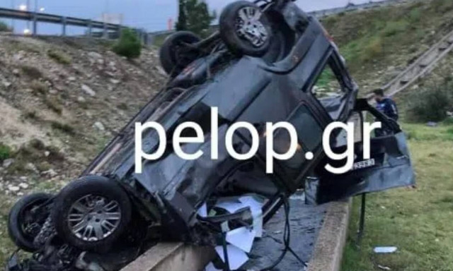 Σοβαρό τροχαίο στην Πάτρα - Τρελή πορεία για αυτοκίνητο