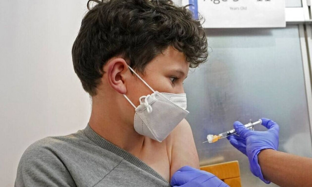 Νέα μέτρα: Πώς θα μπαίνουν παιδιά και έφηβοι ως 17 ετών στους κλειστούς χώρους