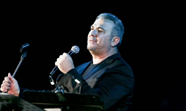 Αντώνης Ρέμος -  Άναψε «φωτιές»: «Ο Πέτρος Φιλιππίδης  είναι ένα καταπληκτικό παιδί»