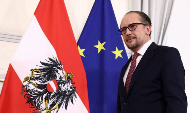 Αυστρία: Η «συγγνώμη» του καγκελάριου στους εμβολιασμένους