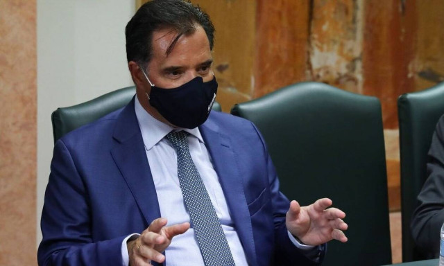 Γεωργιάδης: Τα μέτρα ελήφθησαν για να μείνει ανοιχτή η αγορά τα Χριστούγεννα