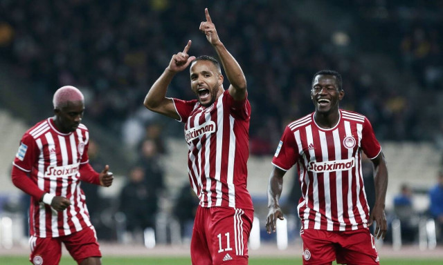 ΑΕΚ – Ολυμπιακός 2-3: «Διπλό» τίτλου στο ΟΑΚΑ – Δείτε τα γκολ του ντέρμπι (vids)