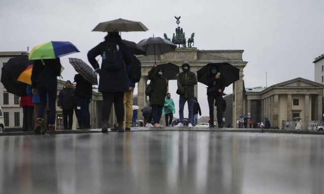 Γερμανία-Covid-19: 75 νέοι θάνατοι και σχεδόν 43.000 κρούσματα σε 24 ώρες     