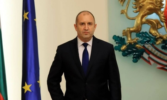 Βουλγαρία: Ανανέωση της εμπιστοσύνης προς τον Ρούμεν Ράντεφ