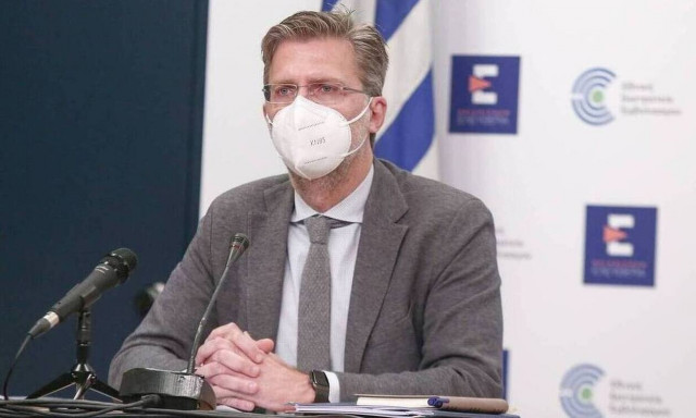 Σκέρτσος για αστυνομικούς: Δεν βρίσκονται στα 50 πιο εκτεθειμένα στον κορονοϊό επαγγέλματα