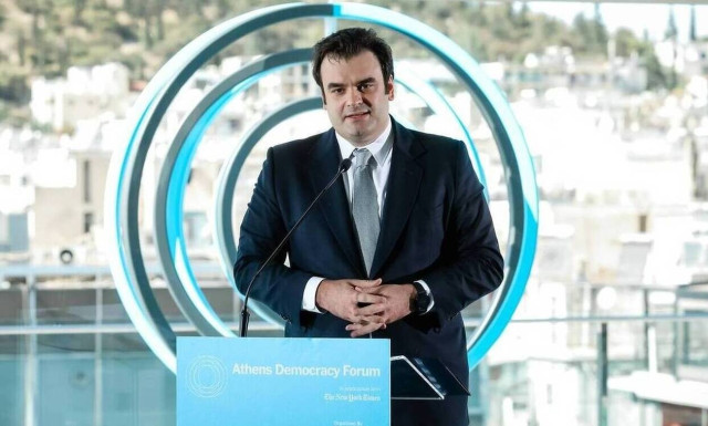 Pierrakakis says 444,000 first dose and 1.2 million third dose vaccination booked in the last 30 day