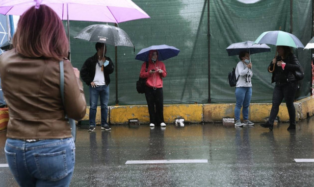 Έκτακτο δελτίο επιδείνωσης καιρού: Ο Μαρουσάκης δείχνει πού θα χτυπήσει η κακοκαιρία (χάρτες)