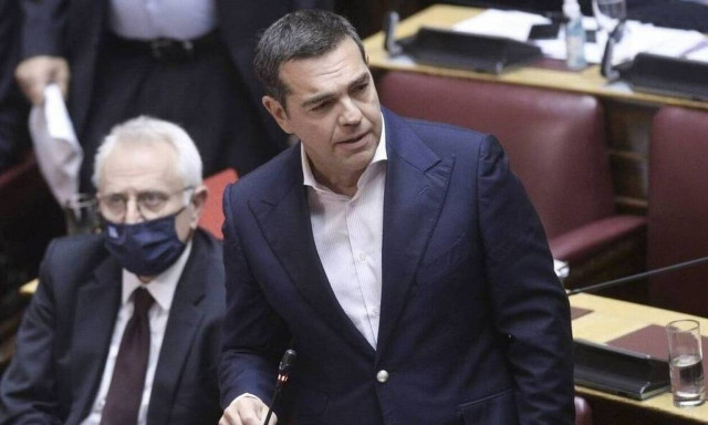 Tsipras holds first meeting with SYRIZA's new think tank group