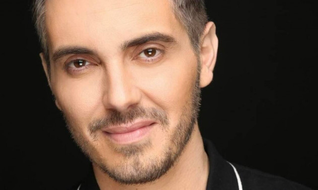 Κομμένα Τα Πρέπει: Το music video για το νέο τραγούδι του Μιχάλη Χατζηγιάννη μόλις κυκλοφόρησε!