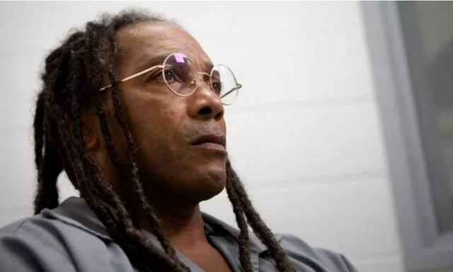 ΗΠΑ: Ισοβίτης έμεινε άδικα στη φυλακή για 42 χρόνια - Τι θα κάνει μόλις αποφυλακιστεί