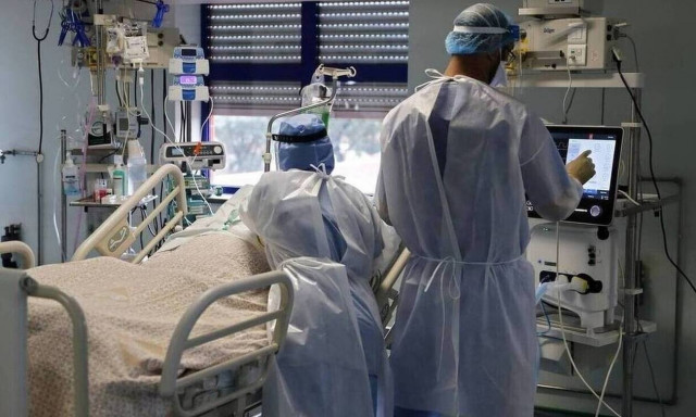 Κορονοϊός: Δραματική πρόβλεψη Σαρηγιάννη - Τριψήφιος ο ημερήσιος αριθμός νεκρών στα μέσα Δεκεμβρίου