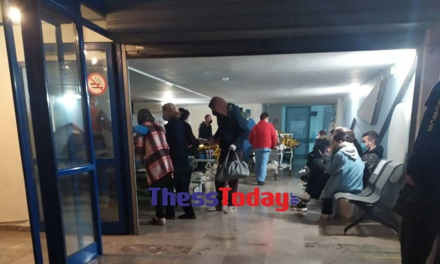 Κορονοϊός Θεσσαλονίκη: «Πολεμική» εφημερία στο Ιπποκράτειο - 94 εισαγωγές σε λίγες ώρες