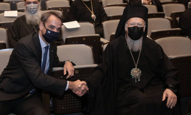 Μητσοτάκης προς Πατριάρχη Βαρθολομαίο: «Δώσατε φωτεινή απάντηση στις σκοταδιστικές δοξασίες»