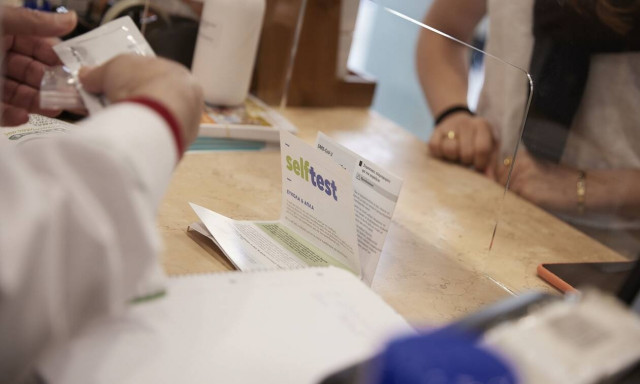 Έβρος: Σύλληψη φαρμακοποιού που έδινε πιστοποιητικά χωρίς rapid test και σε δημοσίους υπαλλήλους