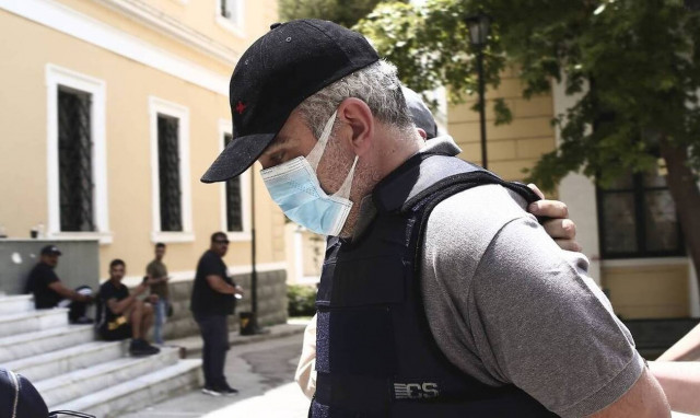 Δίκη ψευτογιατρού: Το παραμύθι που πουλούσε - «Μεγάλο μας λάθος που ακολουθήσαμε τον δρόμο του»