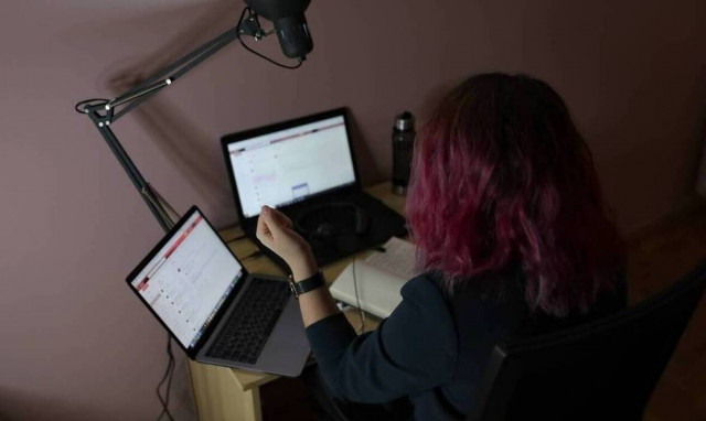 Τηλεργασία: Καταργείται η υποχρέωση υποβολής από τον εργαζόμενο του εντύπου για τα self-tests