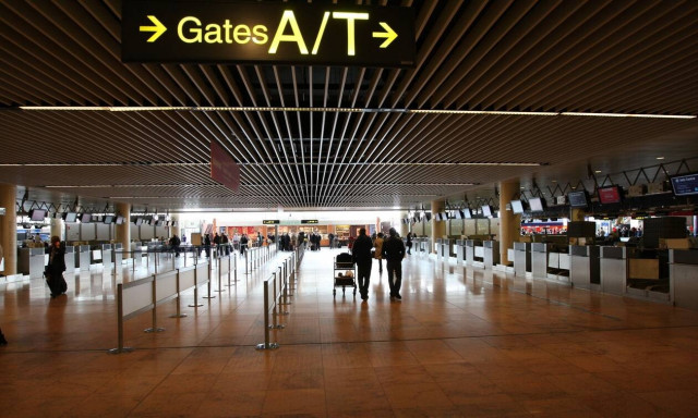 Η ΕΕ σταματάει τα ταξίδια από τις χώρες της νότιας Αφρικής μετά τη μετάλλαξη της Μποτσουάνα